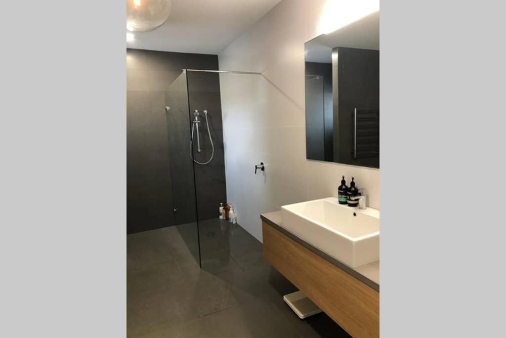 Malibu Apartment - เพเรเจียนบีช ภายนอก รูปภาพ